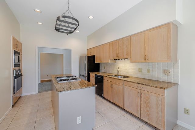 1485 Shorelands Drive E, Vero Beach, FL 32963