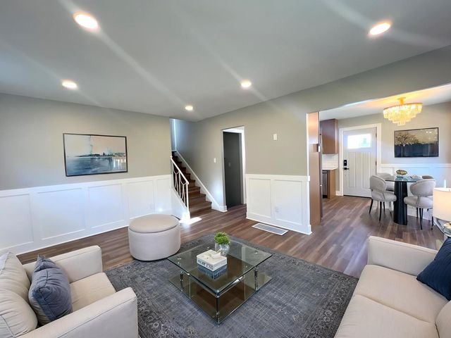 290 Merrill Avenue, Calumet City, IL 60409