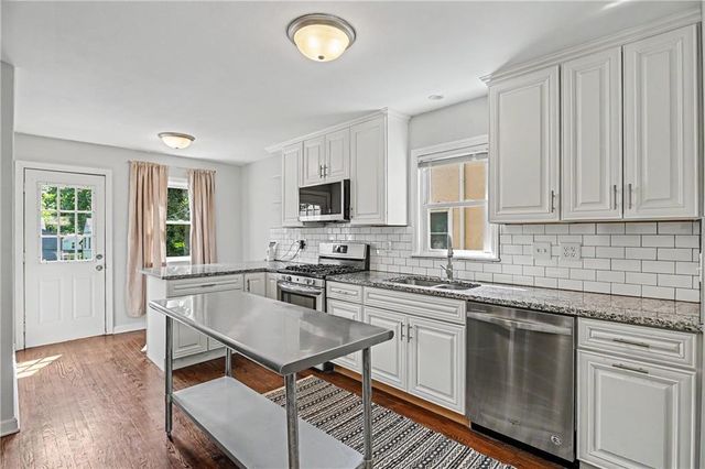 7403 Campbell Street, Kansas City, MO 64131