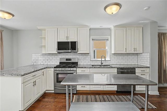 7403 Campbell Street, Kansas City, MO 64131