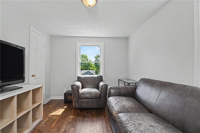 7403 Campbell Street, Kansas City, MO 64131