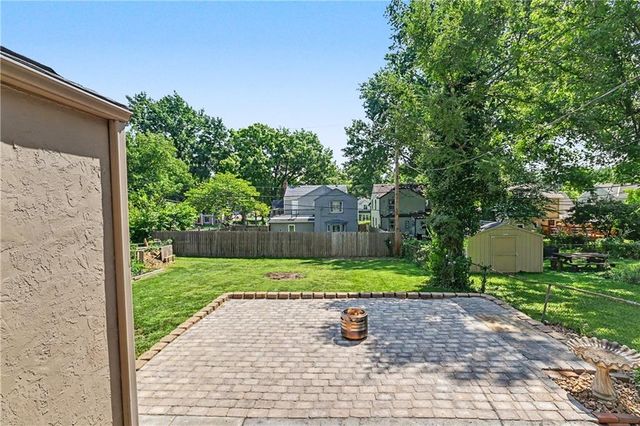 7403 Campbell Street, Kansas City, MO 64131