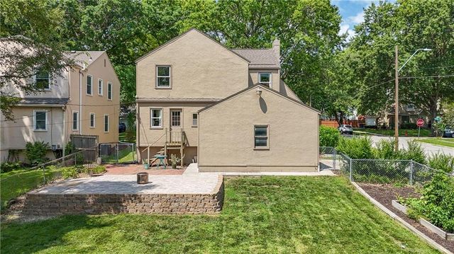 7403 Campbell Street, Kansas City, MO 64131