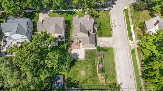 7403 Campbell Street, Kansas City, MO 64131