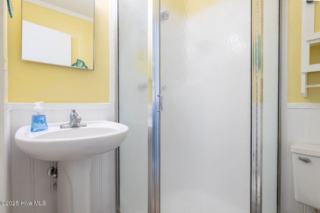 301 E Commerce Way 350, Atlantic Beach, NC 28512