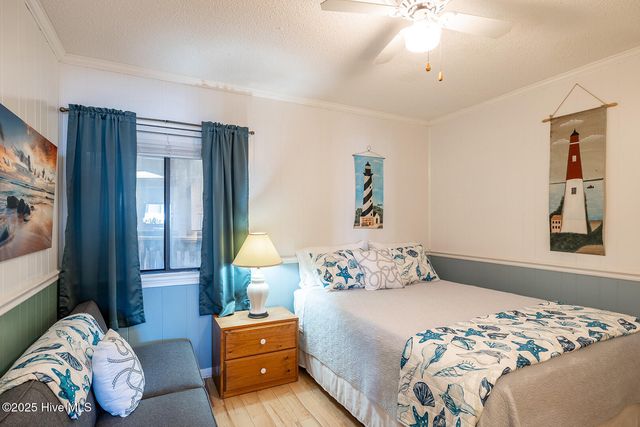 301 E Commerce Way 350, Atlantic Beach, NC 28512