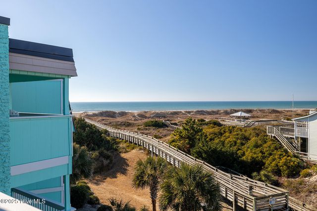 301 E Commerce Way 350, Atlantic Beach, NC 28512