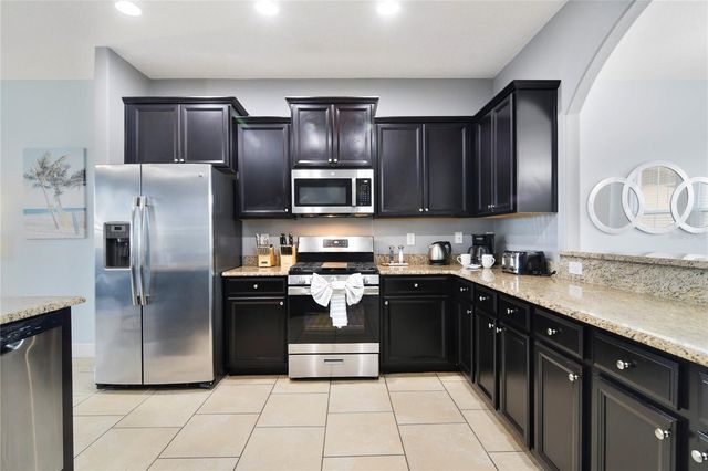 4115 OAKTREE DRIVE, Davenport, FL 33837