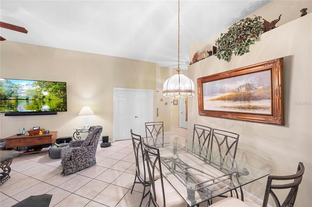 Image 16 of property listing at 3407 FERNWOOD DRIVE, Kissimmee, FL 34741
