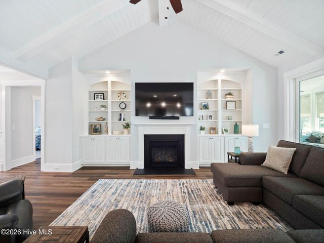 130 Twining Rose Lane, Holly Ridge, NC 28445