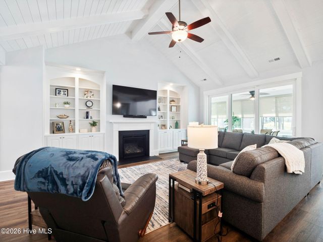 130 Twining Rose Lane, Holly Ridge, NC 28445