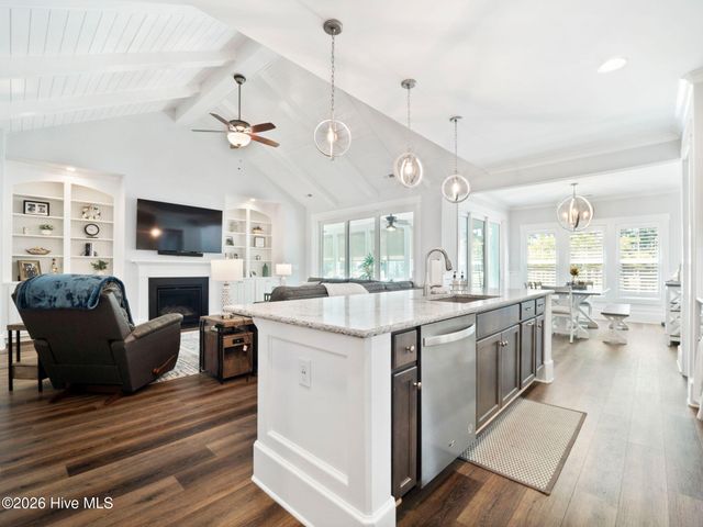 130 Twining Rose Lane, Holly Ridge, NC 28445