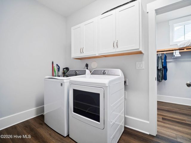 130 Twining Rose Lane, Holly Ridge, NC 28445