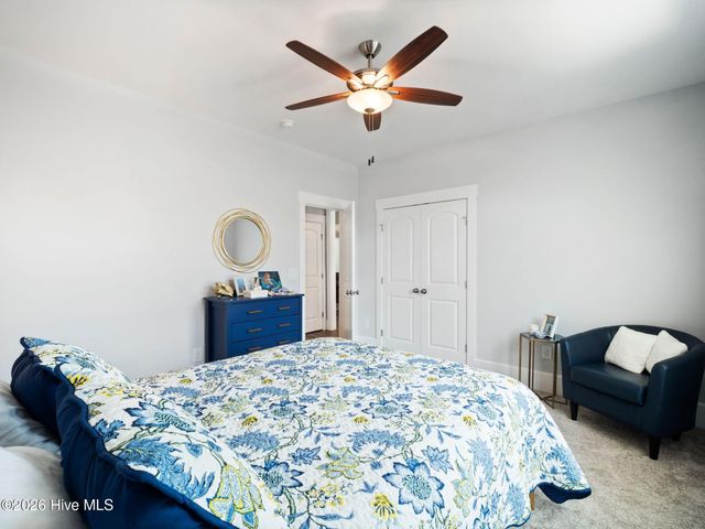 130 Twining Rose Lane, Holly Ridge, NC 28445