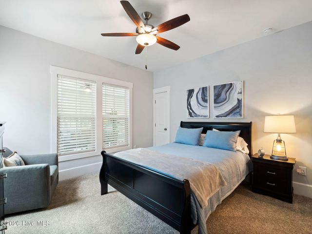 130 Twining Rose Lane, Holly Ridge, NC 28445
