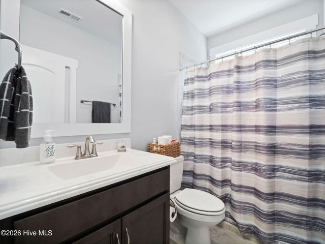 130 Twining Rose Lane, Holly Ridge, NC 28445