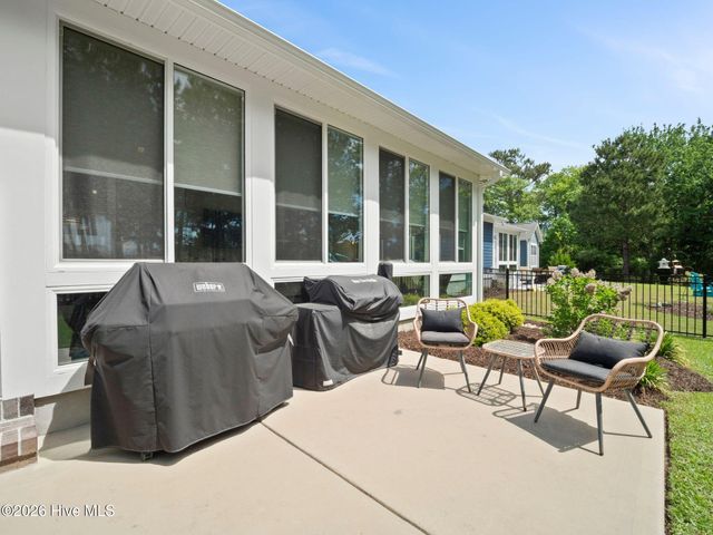 130 Twining Rose Lane, Holly Ridge, NC 28445