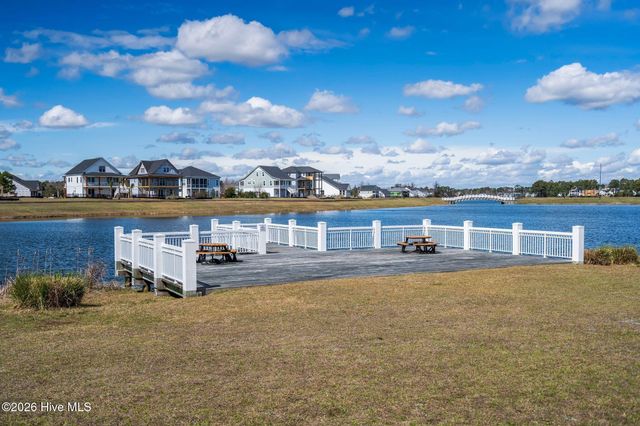 130 Twining Rose Lane, Holly Ridge, NC 28445