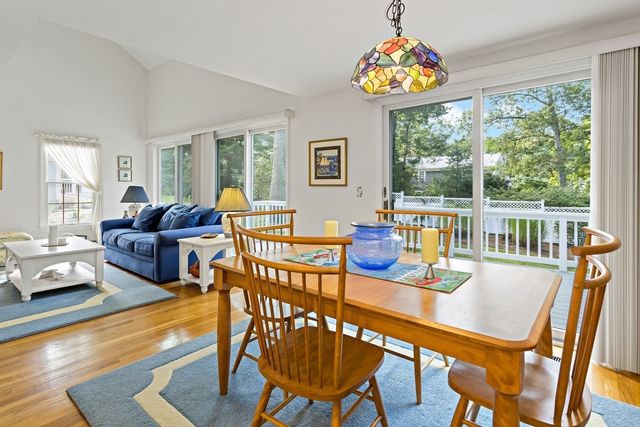 82 Falling Leaf Ln, Barnstable, MA 02655