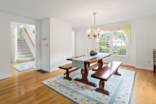 82 Falling Leaf Ln, Barnstable, MA 02655