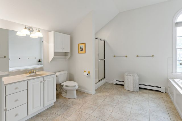 82 Falling Leaf Ln, Barnstable, MA 02655