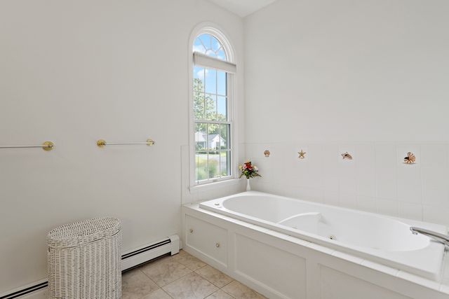 82 Falling Leaf Ln, Barnstable, MA 02655