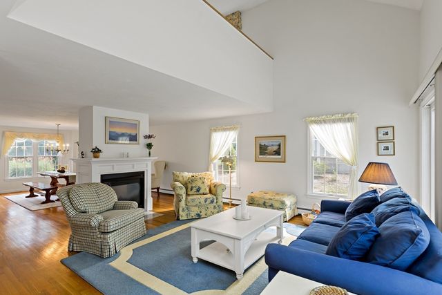 82 Falling Leaf Ln, Barnstable, MA 02655