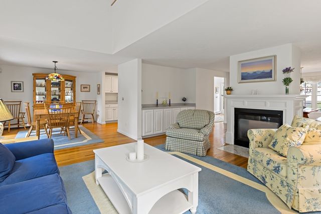 82 Falling Leaf Ln, Barnstable, MA 02655