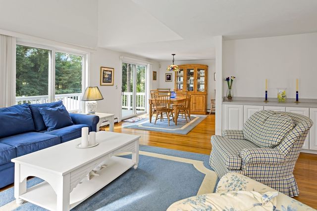 82 Falling Leaf Ln, Barnstable, MA 02655