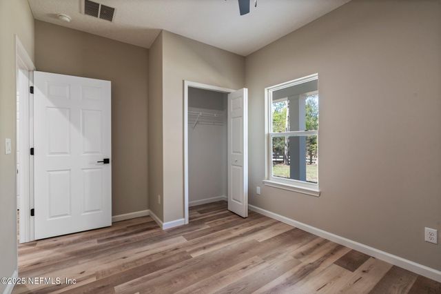 5683 SILVER SANDS Circle, Keystone Heights, FL 32656