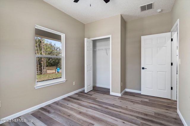 5683 SILVER SANDS Circle, Keystone Heights, FL 32656