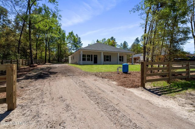 5683 SILVER SANDS Circle, Keystone Heights, FL 32656