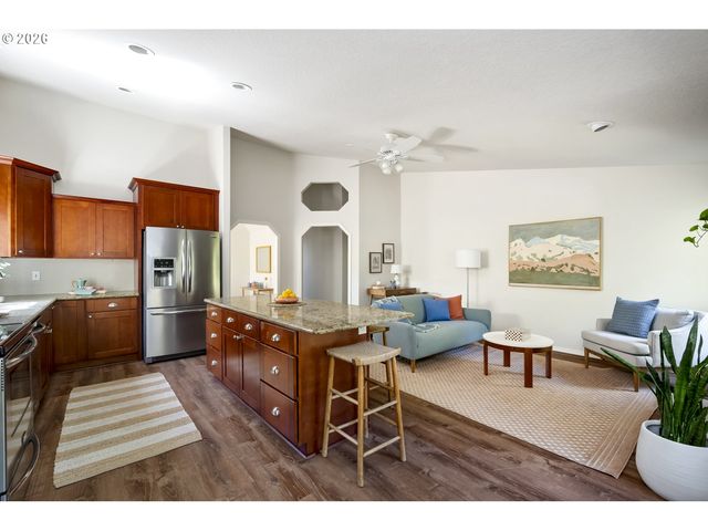 5023 Se APPENINE Way, Milwaukie, OR 97222