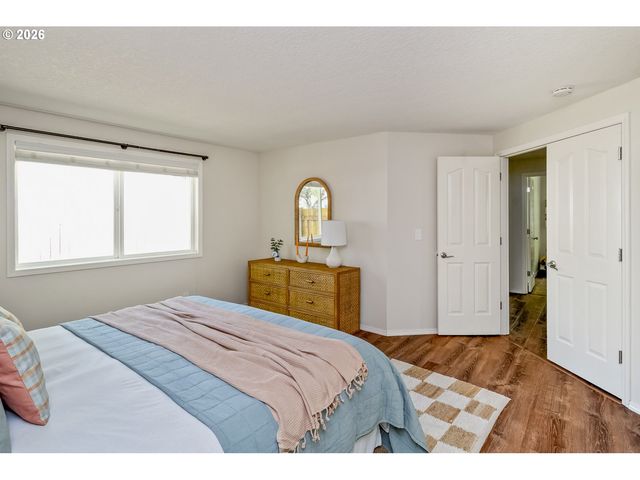 5023 Se APPENINE Way, Milwaukie, OR 97222
