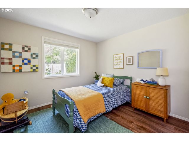 5023 Se APPENINE Way, Milwaukie, OR 97222