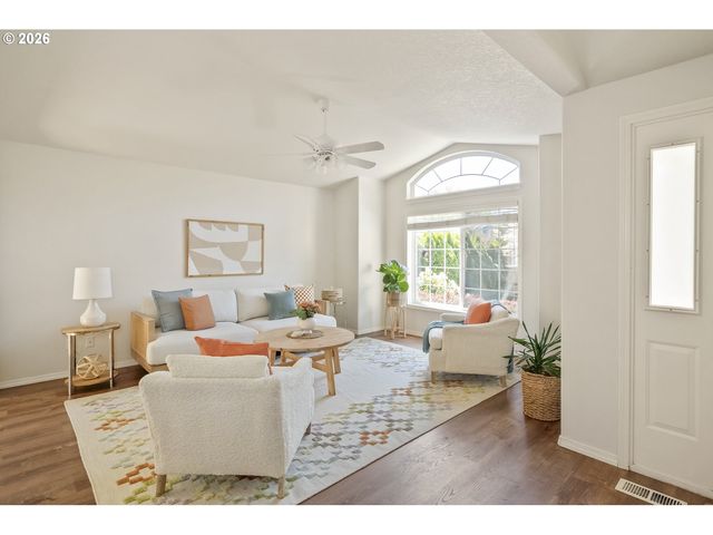 5023 Se APPENINE Way, Milwaukie, OR 97222