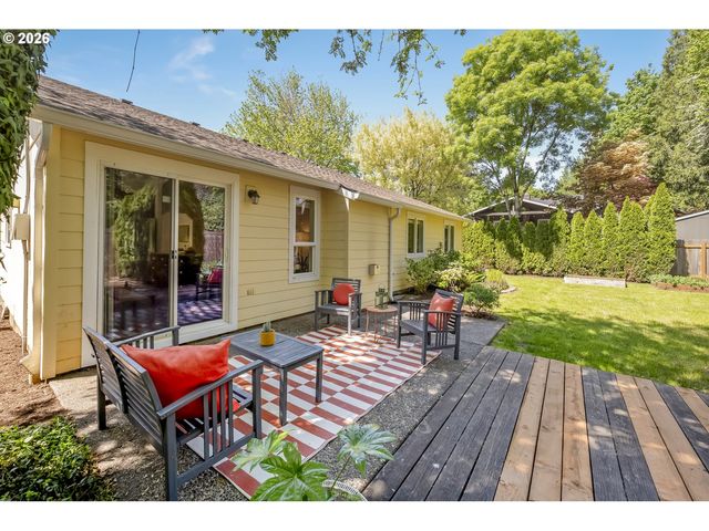 5023 Se APPENINE Way, Milwaukie, OR 97222