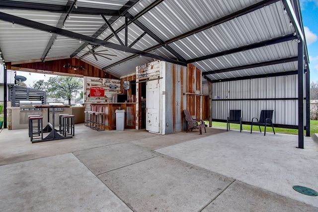 3817 Cross Timber Road, Burleson, TX 76028