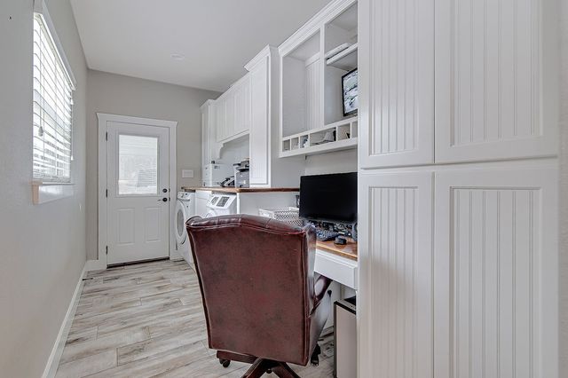 3817 Cross Timber Road, Burleson, TX 76028