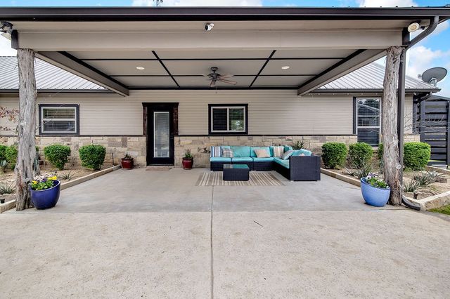 3817 Cross Timber Road, Burleson, TX 76028