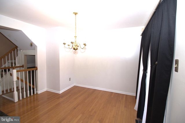 16 HIBISCUS DR, Newark, DE 19702