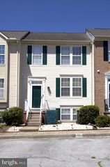 16 HIBISCUS DR, Newark, DE 19702