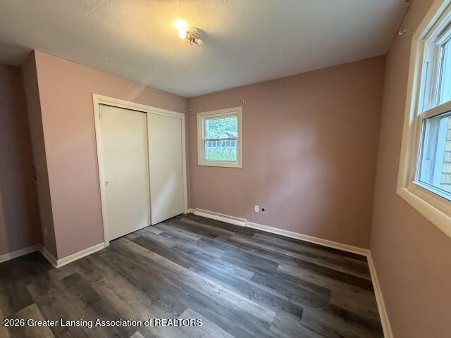 2409 Victor Avenue, Lansing, MI 48911