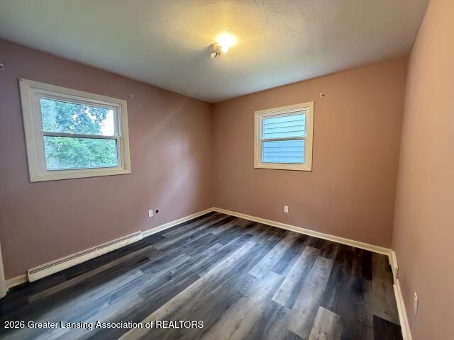 2409 Victor Avenue, Lansing, MI 48911