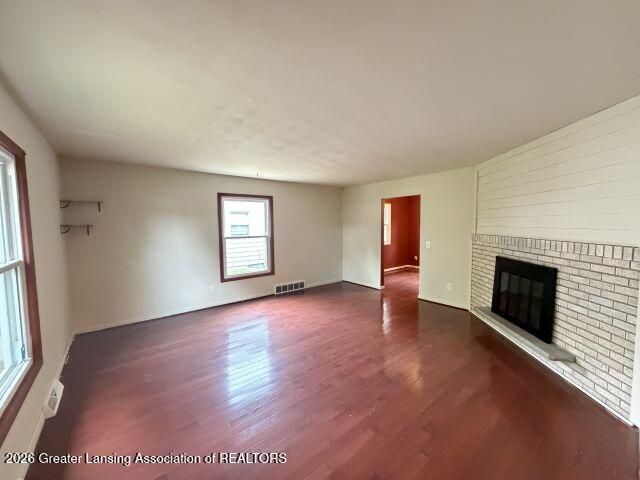 2409 Victor Avenue, Lansing, MI 48911