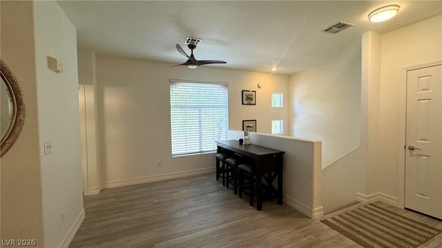 8304 Apple Glaze Avenue 203, Las Vegas, NV 89145