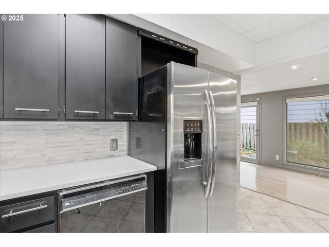 1745 23RD Ave, Longview, WA 98632