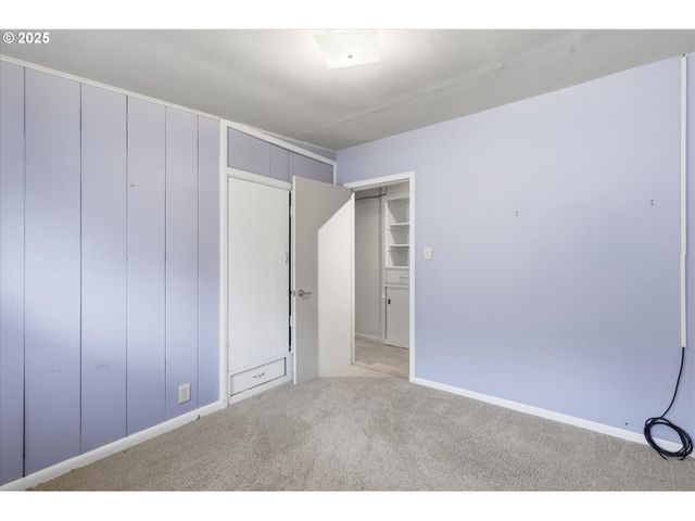 1745 23RD Ave, Longview, WA 98632