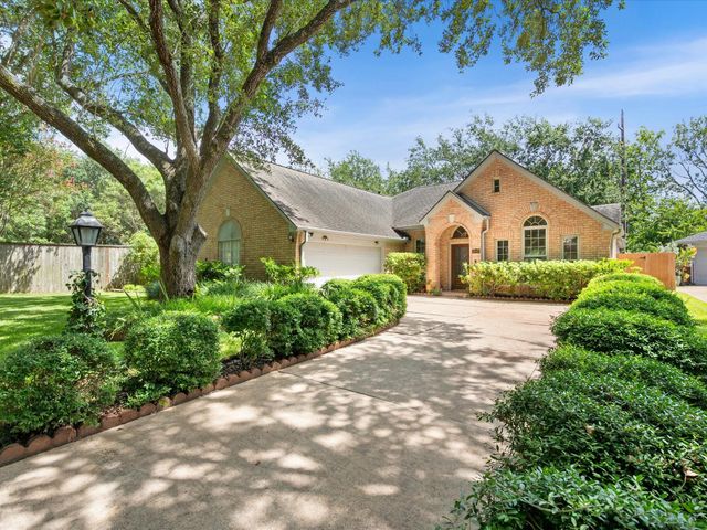 2707 Cheryl Court, Missouri City, TX 77459