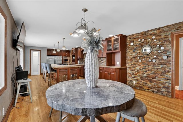 5992 Palisades Parkway, Rockford, IL 61109